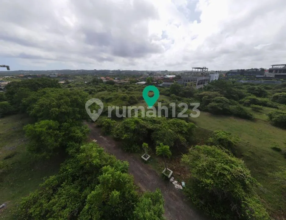 Tanah Komersial SHM Kontur Datar Dekat Pantai Melasti Ungasan Bali - Image 1 of 4