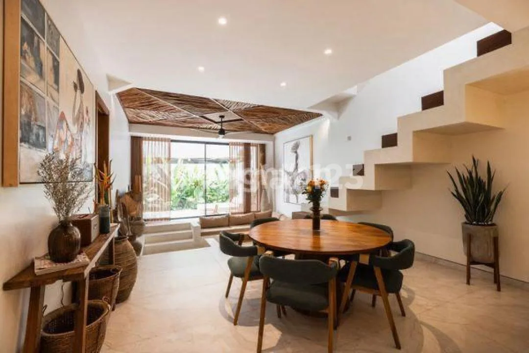 Rent Modern 3 Bedroom Villa Cemagi - Image 2 of 4