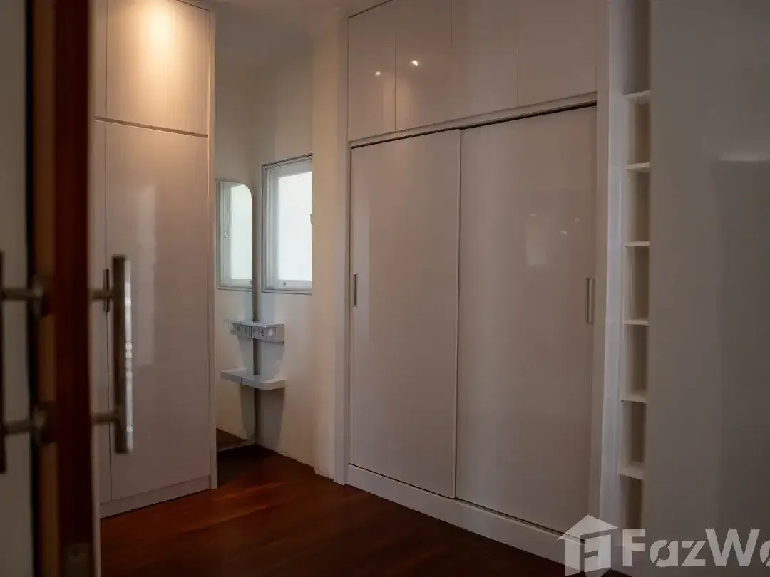 4 Bedroom Villa for rent in Denpasar Timur, Bali - Image 9 of 10