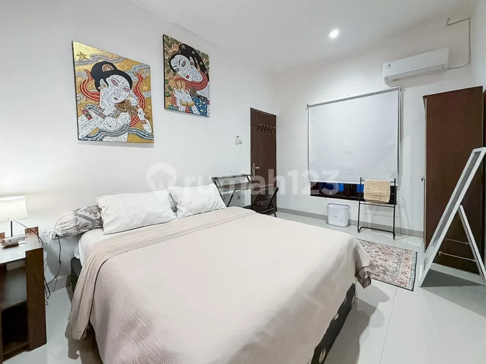 Rumah Modern Fully Furnished Siap Huni 15 Menit ke Pantai Jimbaran - Image 1 of 4