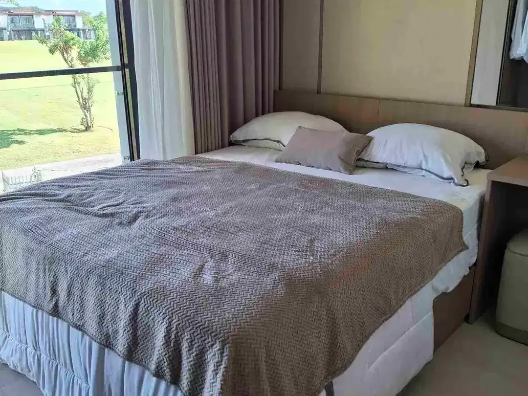 Villa Premium 3 Lantai di Pecatu Perpaduan Kemewahan, Kenyamanan, dan Nilai Investasi - Image 8 of 10