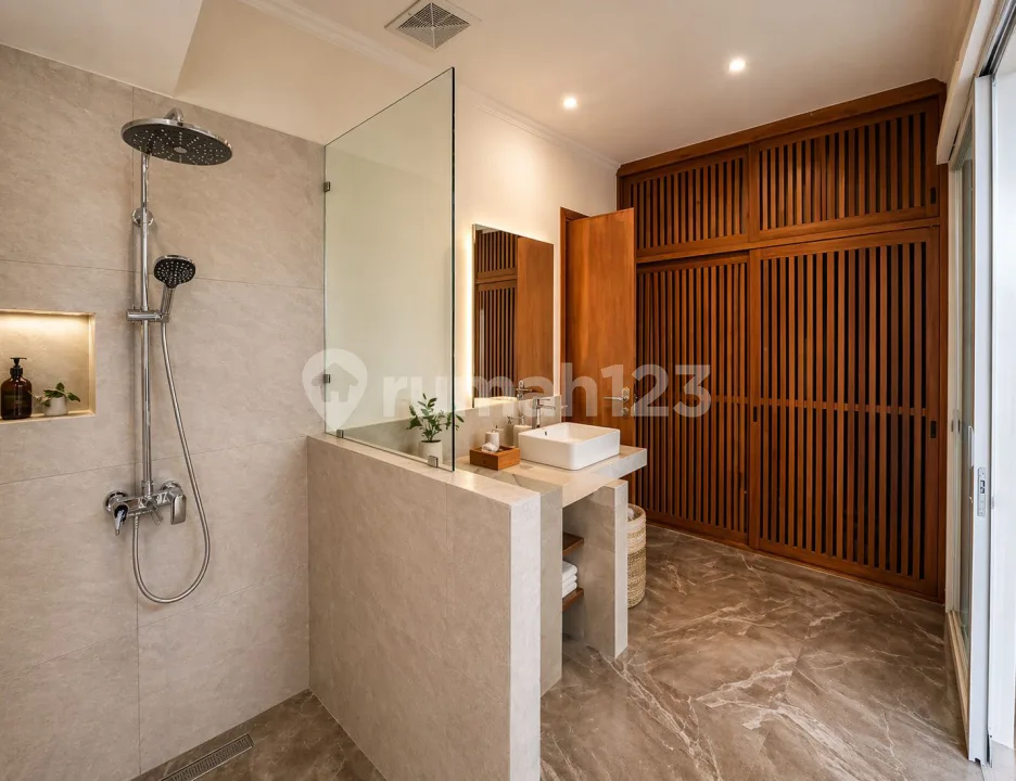 New Stylish 2-Bedroom Designer Villa In Canggu - Image 4 of 4