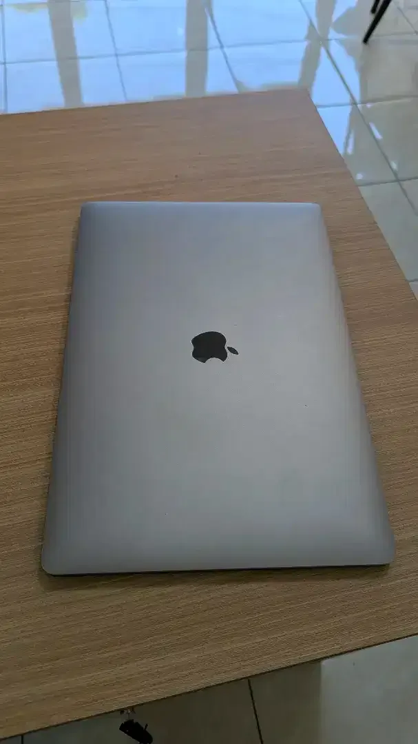 MACBOOK PRO TOUCHBAR 15 16/512GB - Image 4 of 4