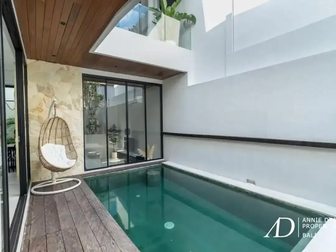 LEASEHOLD | CONTEMPORARY 2-BEDROOM VILLA WITH HIGH ROI IN UMALAS - Image 5 of 10