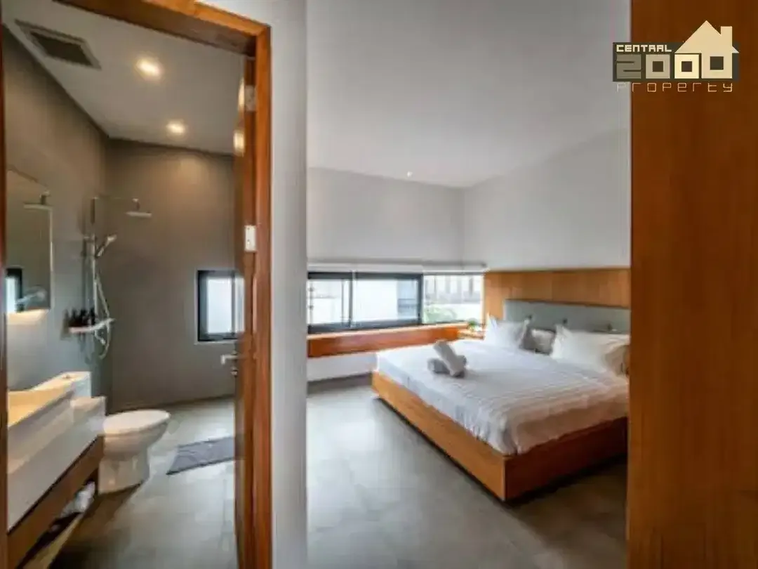 Brand New Villa For Sale In Tumbak Bayuh, Bali - Image 8 of 10