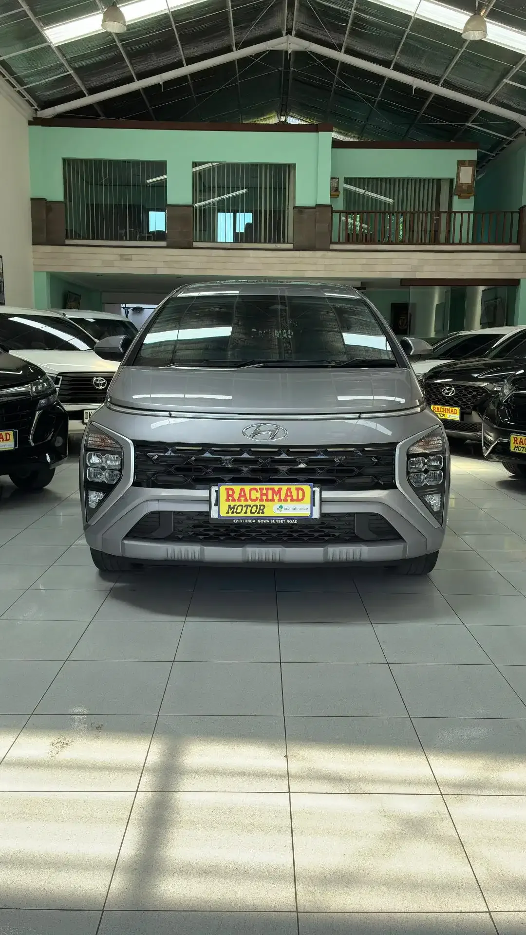 Hyundai Stargazer 2023 Bensin - Image 1 of 5