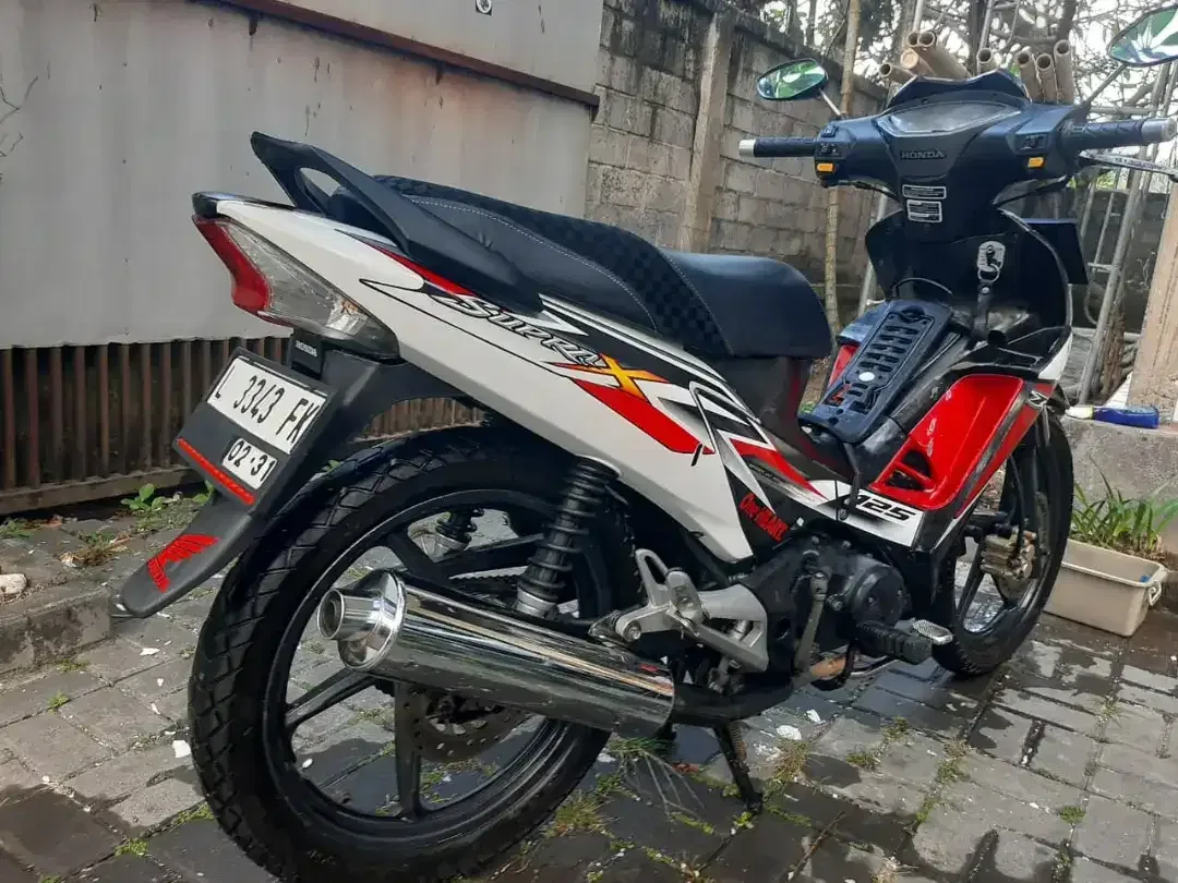 Supra x 125 karbu 2011 - Image 1 of 9