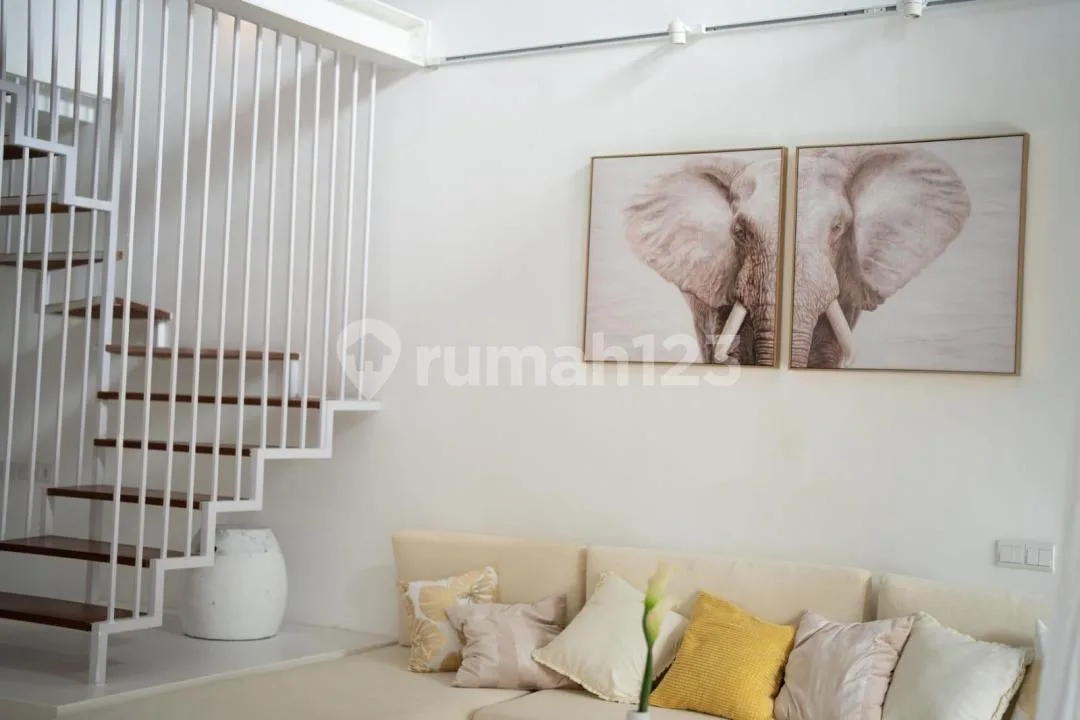 Villa Siap Huni di Jl. Raya Semat, Canggu ( Pusat Keramaian ) - Image 2 of 4