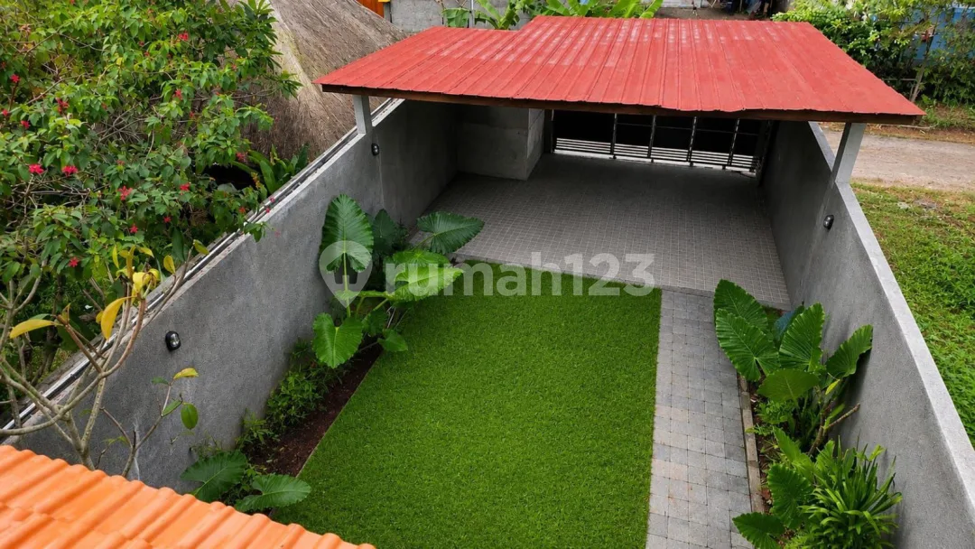 Rumah 2 LT di di Kawasan Elite Hanya 6 Menit ke Apurva Kempinski - Image 3 of 4