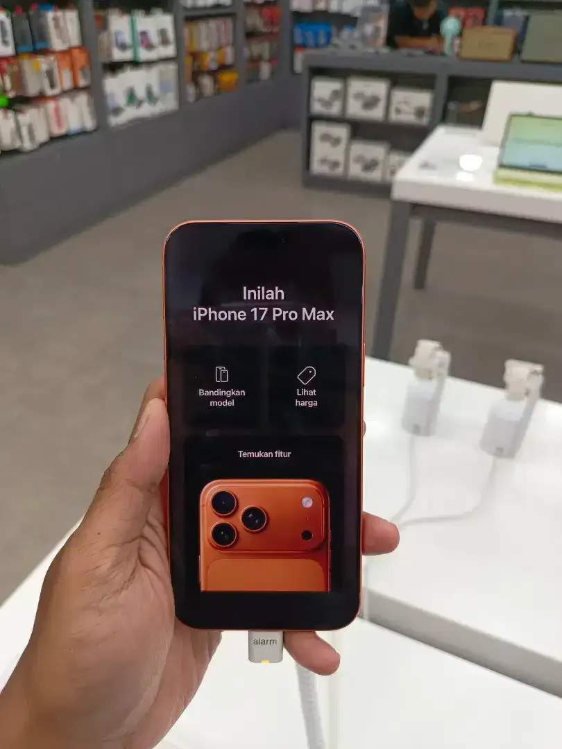 iPhone 17 Pro Max 256 GB - Image 4 of 4