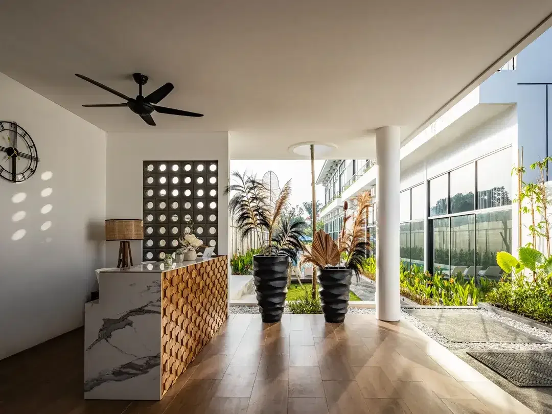 Leasehold - Canggu Comfort & Convenience: Leasehold Apartment with Pool Access, Bali - Image 5 of 10