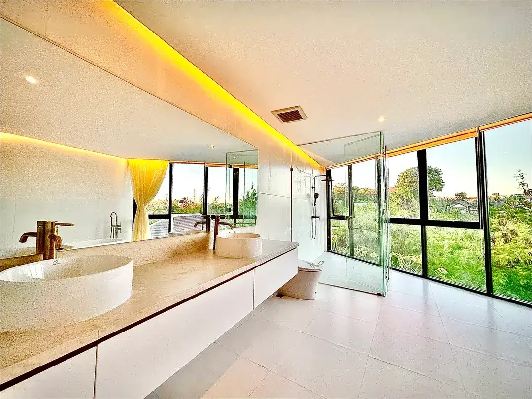 Freehold - Luxury Ocean & Jungle View Villa in South Bali, Jimbaran, Bali - Image 2 of 10