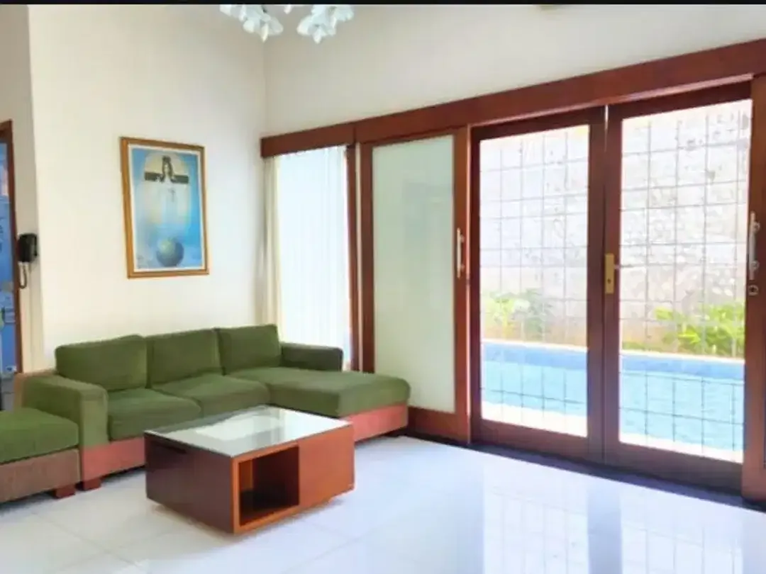 Dijual Villa Di Lingkungan Yang Nyaman Area Renon Denpasar - Image 3 of 10