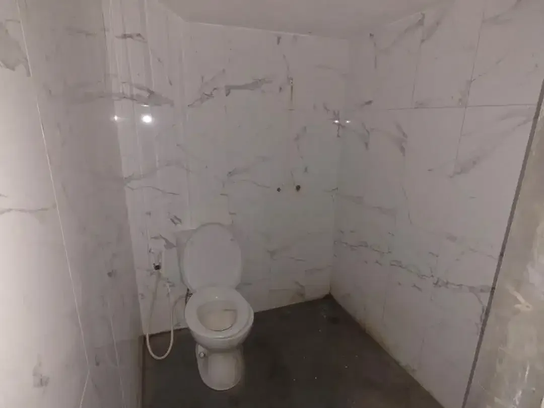 Dijual Ruko 3 Lantai Di Dewi Sri Kuta - Image 9 of 10