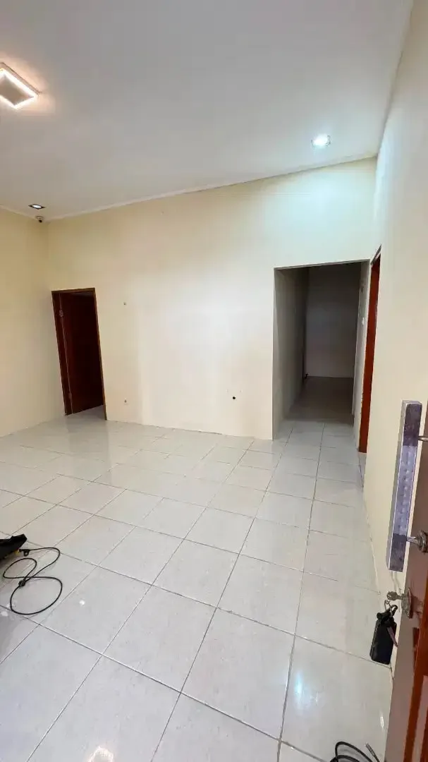 Dikontrakkan Rumah di area Denpasar - Image 8 of 10
