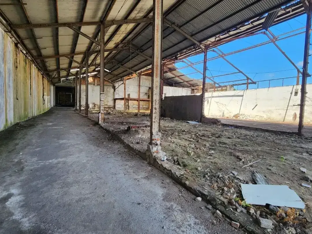 Gedung komersial strategis di kawasan Cokroaminoto, dijual/disewakan. - Image 4 of 8
