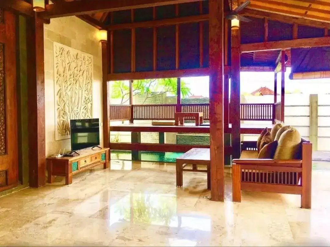 FOR SALE VILLA  AT SANUR - Image 6 of 9