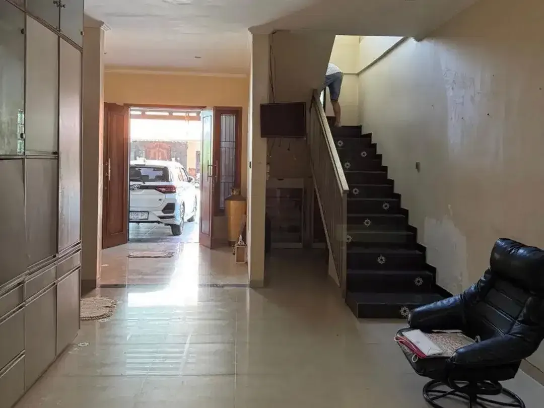 DIJUAL RUMAH MINIMALIS 2 LANTAI – KOMPLEK ONE GATE SYSTEM GATSU TENGAH, DENPASAR ( IR / LM ) - Image 10 of 10