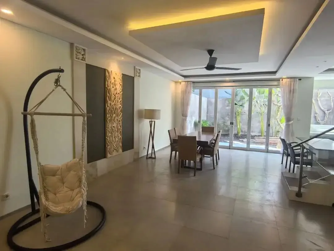 villa di sanur denpasar, semi furnish, lokasi strategis,dkt mall - Image 7 of 10