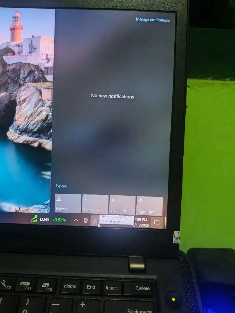 Jual laptop Lenovo T460s - Image 6 of 7
