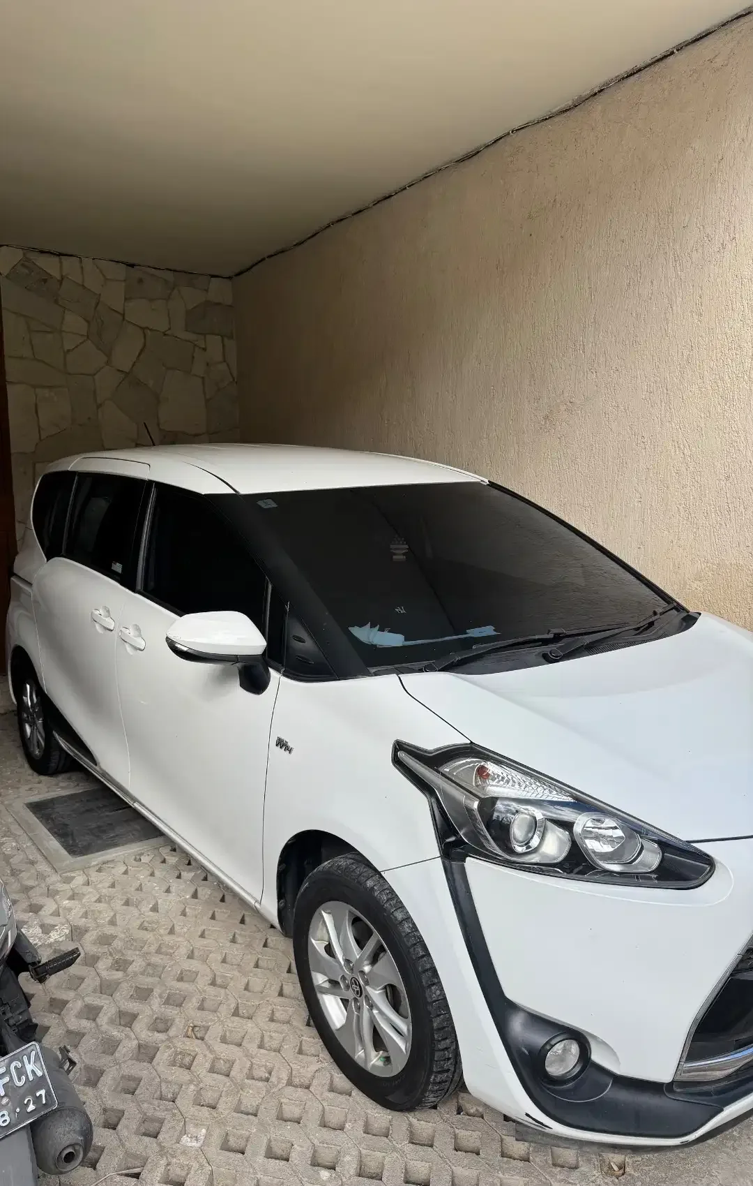 DIJUAL MOBIL SIENTA TYPE G 2018 - Image 2 of 5