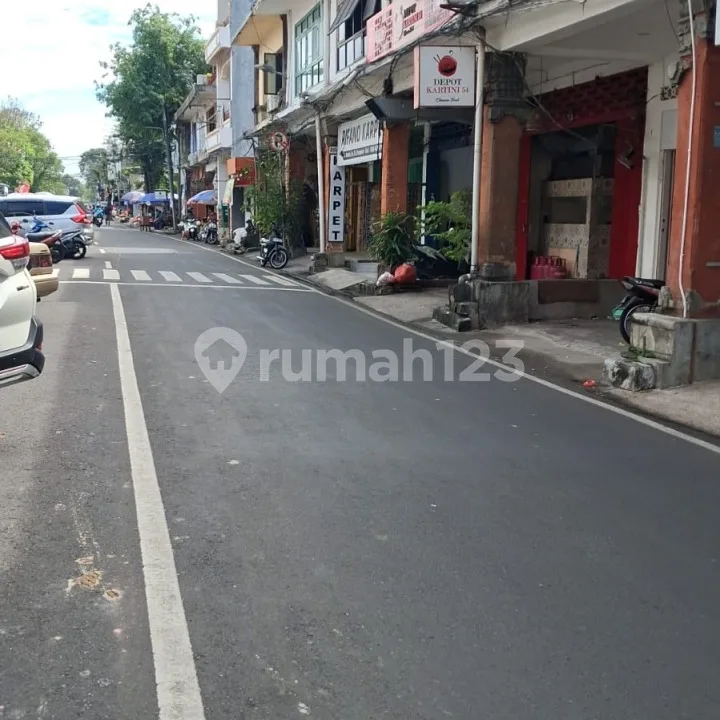 Ruko 3 Lantai Lokasi Strategis Jalan Kartini Denpasar - Image 4 of 4