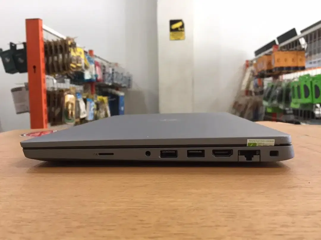 DELL Latitude E5420 Core i7Gen11 Ram 16GB SSD 256GB Touchscreen mulus - Image 6 of 10