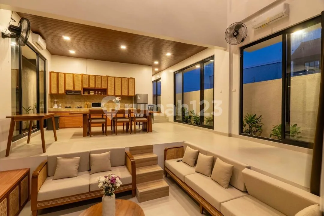 For Rent - New Villa 3 Br At Canggu With Ricefield View - Image 2 of 4