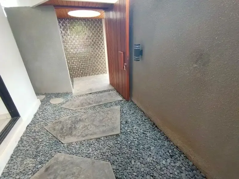 VILLA MODERN TOP INTERIOR & FURNISHED DEKAT PANTAI BATU BOLONG - Image 2 of 10
