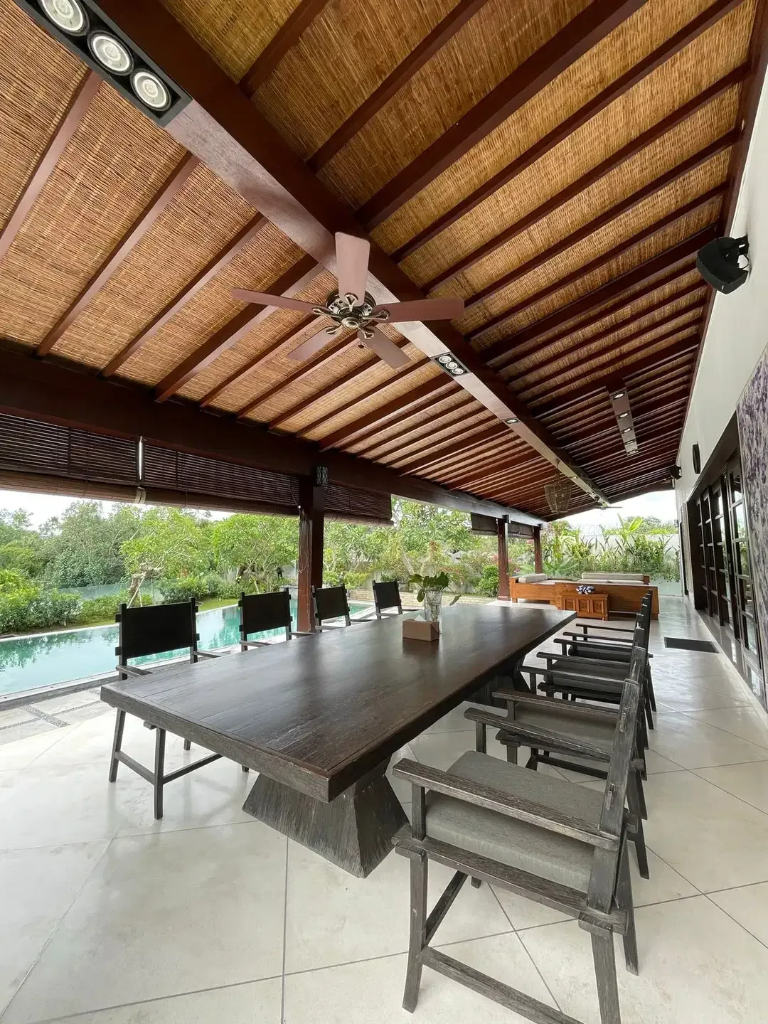 VILLA LUXURY FULLY FURNISHED PIRVAT POOL LOKASI STARTEGIS CANGGU - Image 9 of 10
