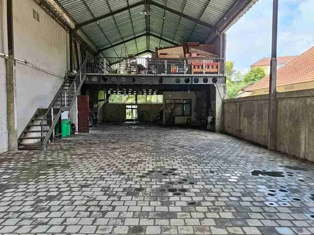 Tempat Usaha Strategis View Tebing di Cokroaminoto Denpasar - Image 5 of 10