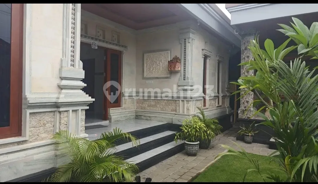 Rumah Bangunan Terawat Luas Lega Dekat ke Sanur Sesetan Renon dan Pintu Masuk Tol Berlokasi di Sidakarya - Image 4 of 4