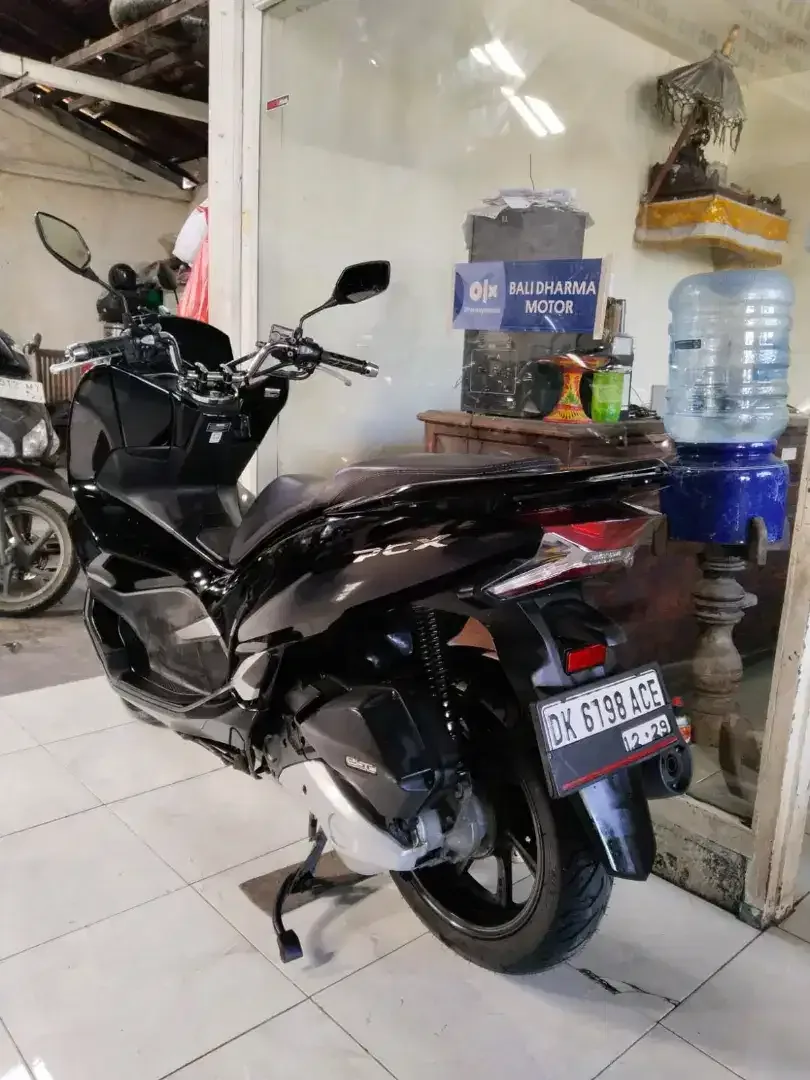 Honda PCX. 150 CC thn 2019 cash. Bali dharma motor - Image 3 of 6