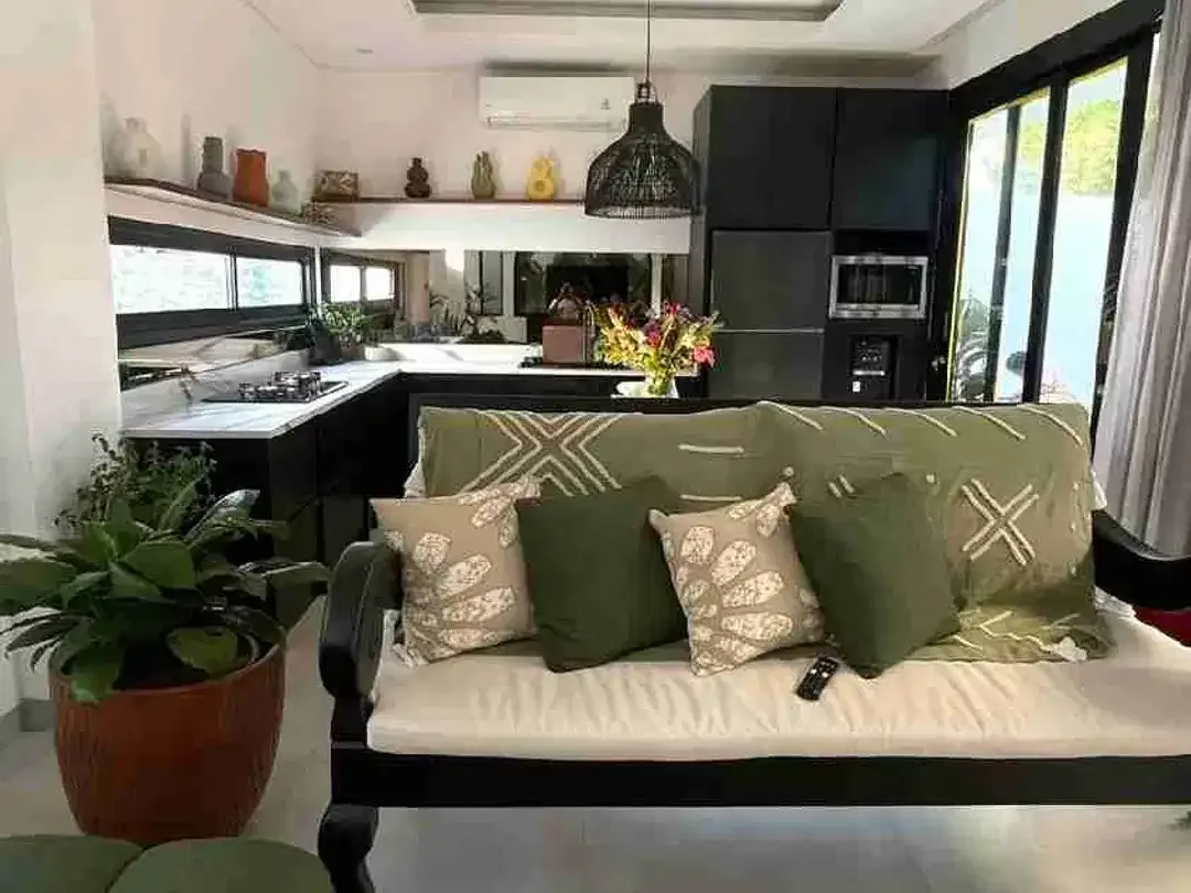 Villa Mewah 2 Lantai Full Furnished di Puri Gading Jimbaran - Image 6 of 10
