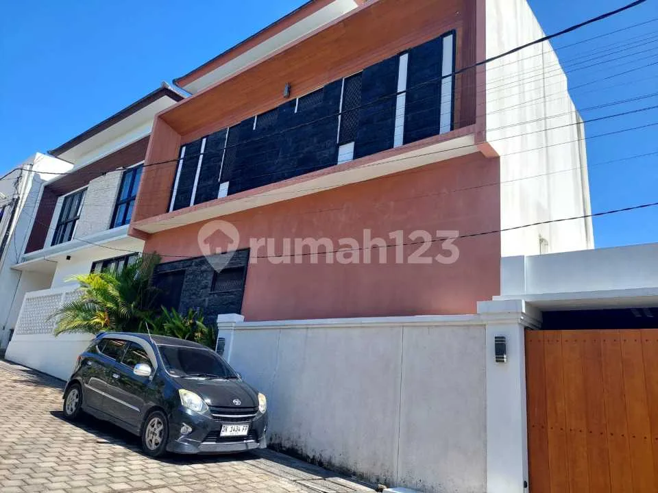 Dijual Villa Mewah Lokasi Strategis di Canggu - Image 2 of 4