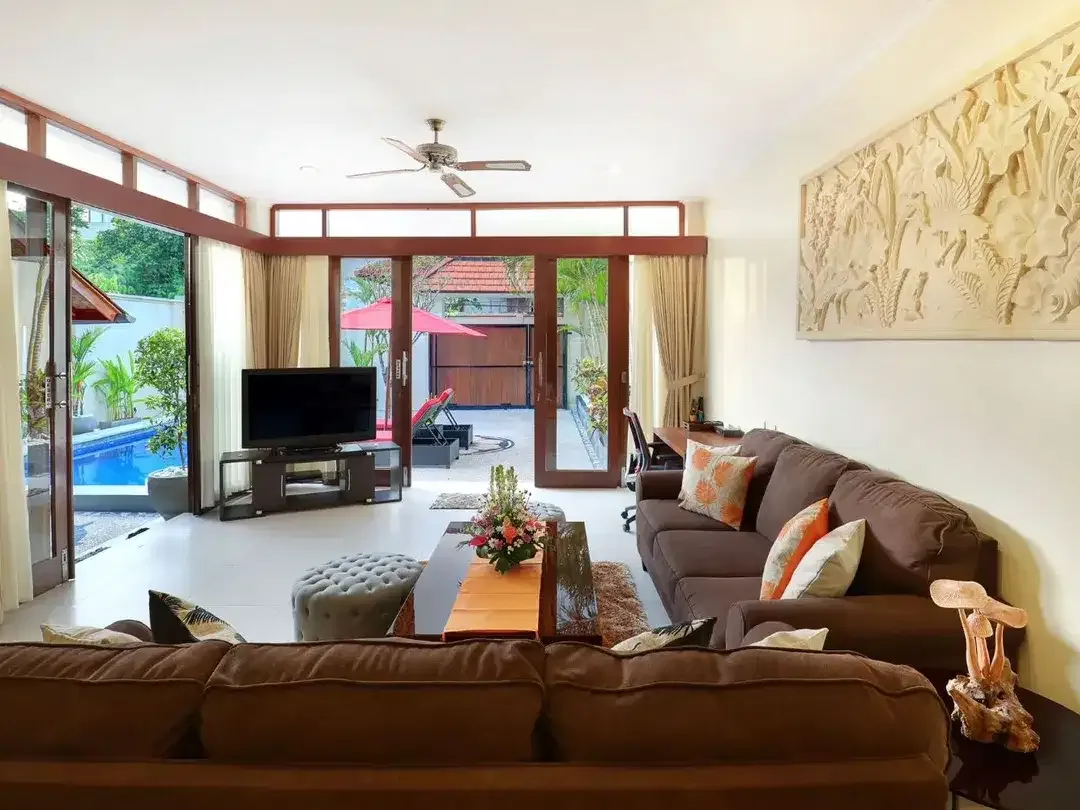 Di jual villa Lantai 2  Lokasi Legian Seminyak kuta bali - Image 2 of 7