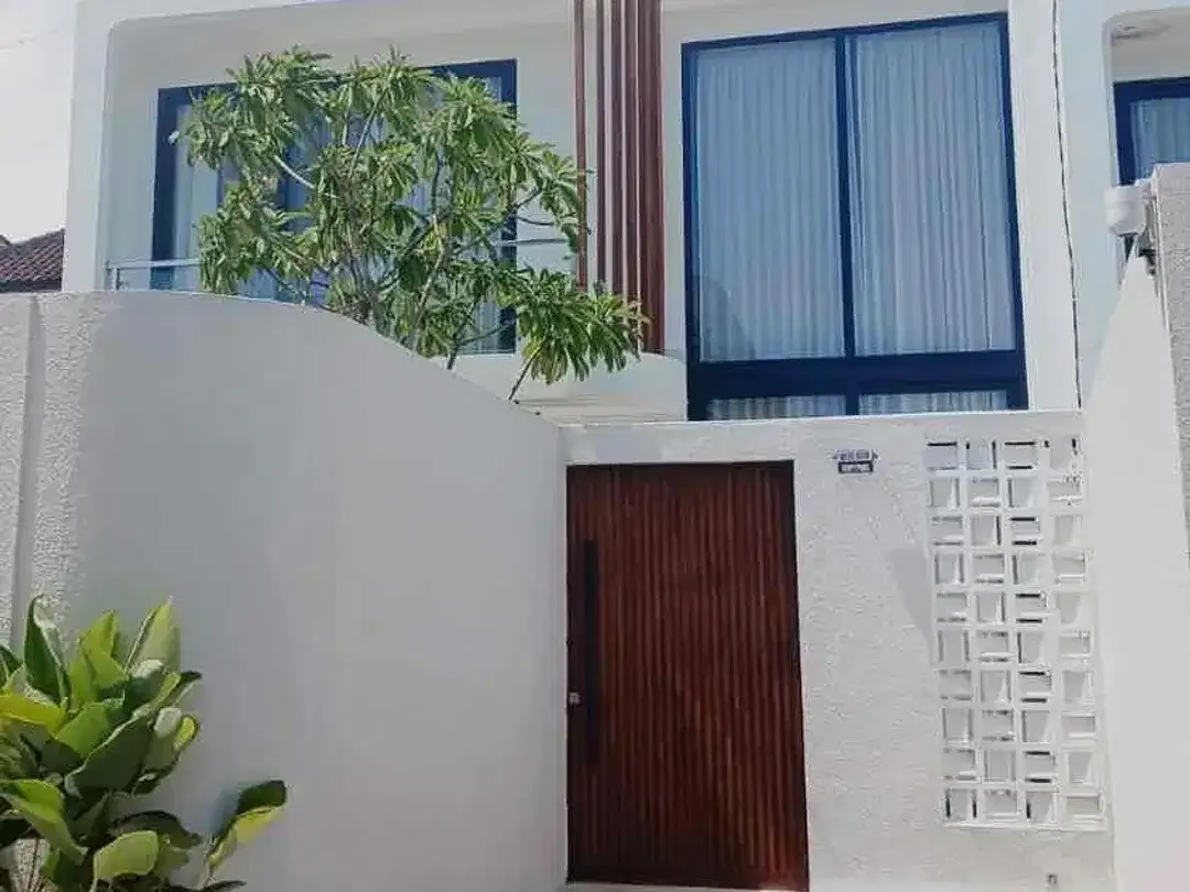 Villa for sale FREEHOLD 
in gunung tangkuban perahu kerobokan - Image 1 of 10