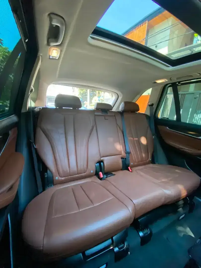 BMW X5 2017 Bensin - Image 9 of 10