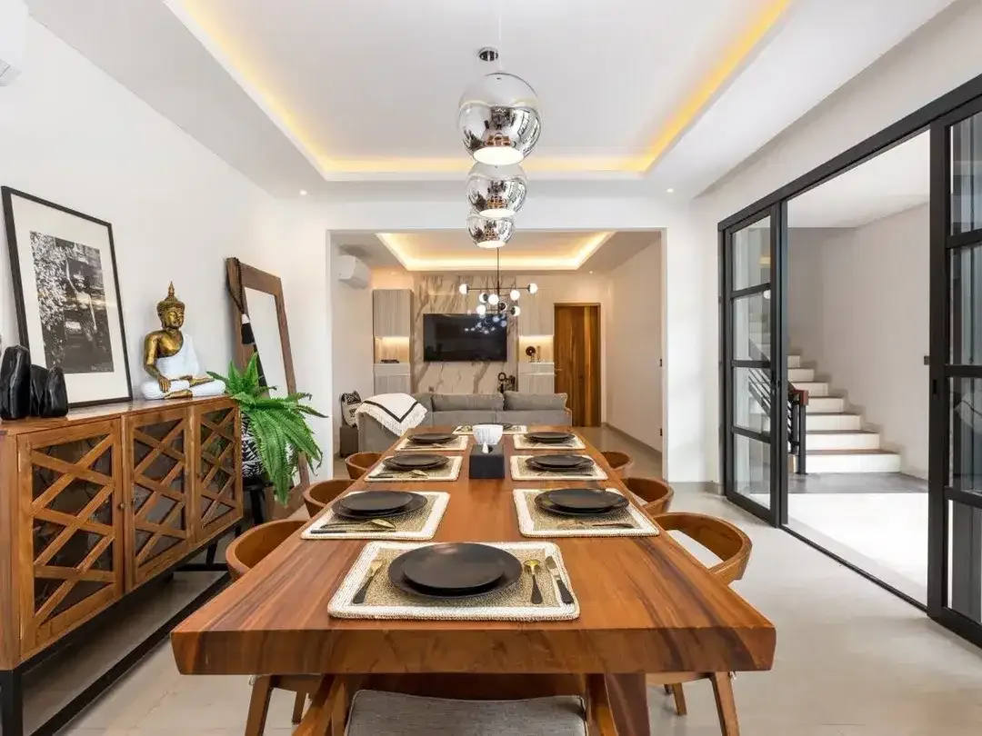 VILLA MODERN 2 LANTAI DI TUMBAK BAYUH CANGGU DEKAT GYM - Image 2 of 10
