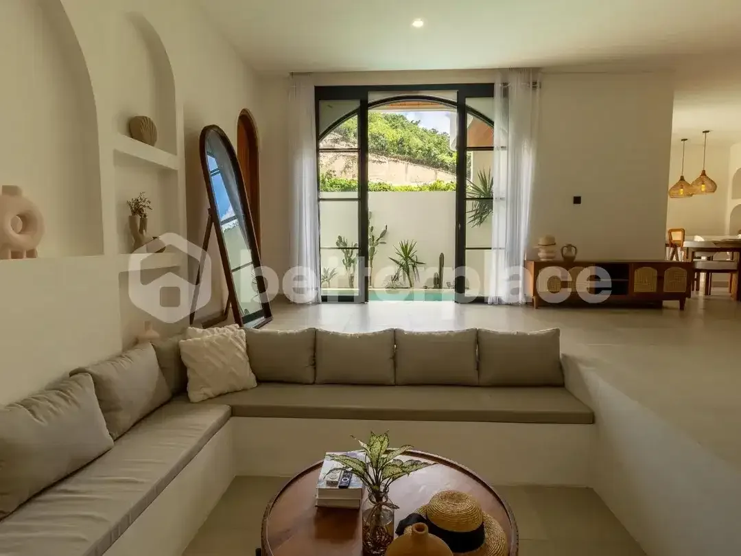 Elegant & Spacious Leasehold Villa in Pecatu – Prime Pink Zone Investment - Image 5 of 10