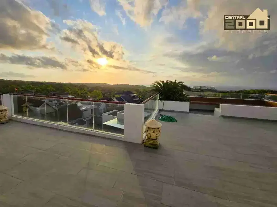 Luxurious 3-Storey Villa with Ocean & Sunset Views – Pecatu Indah Resort, Bali - Image 10 of 10