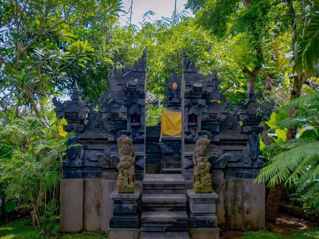 Leasehold - Pabrik & Living Space Dgn View Sunga di Bali - Image 9 of 10