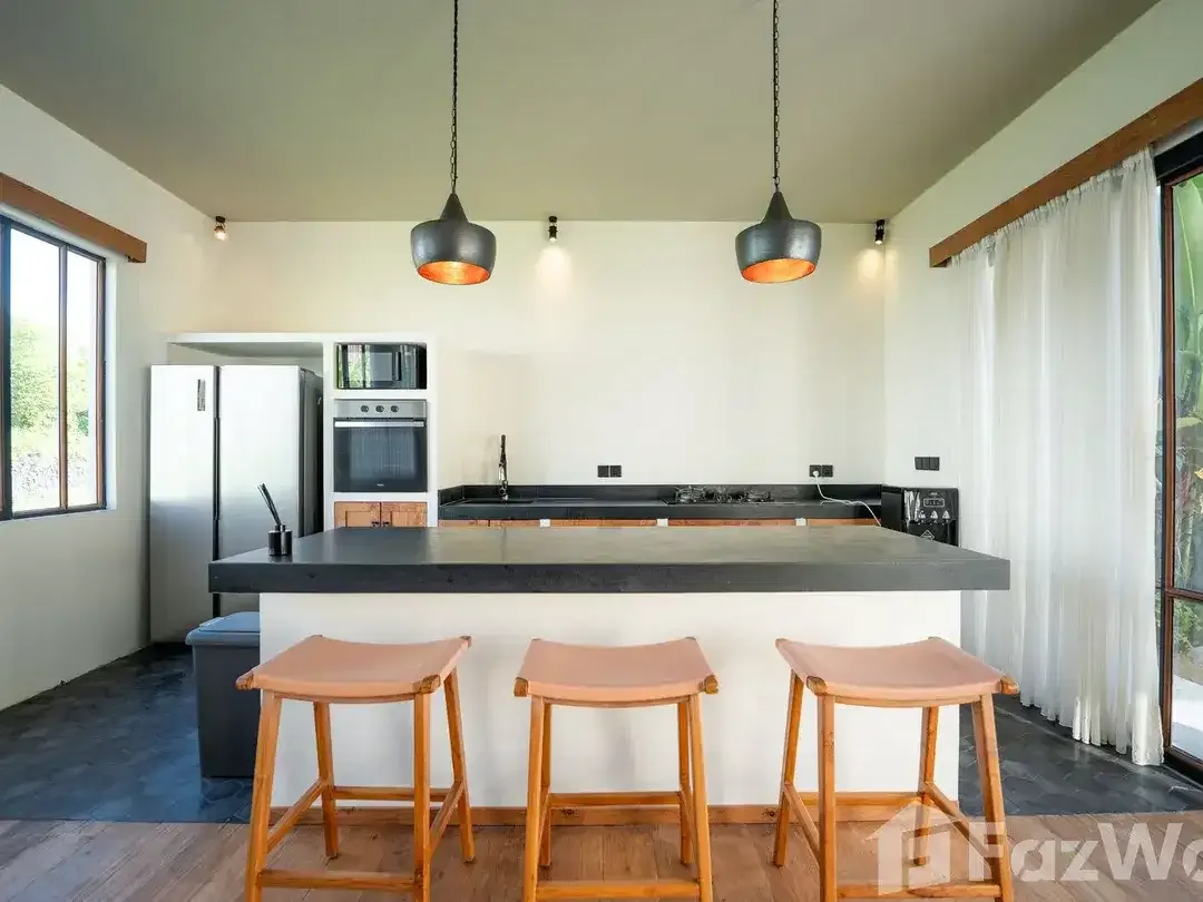 2 Bedroom Villa for sale in Kerobokan, Bali - Image 7 of 10