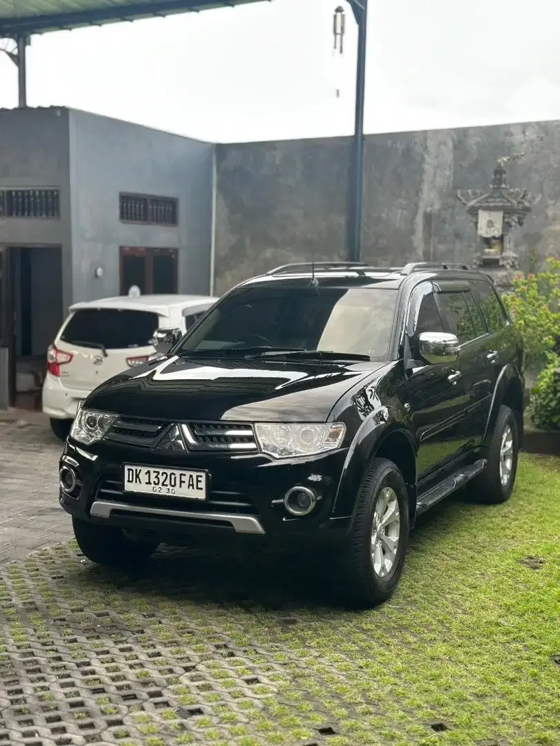 PAJERO DAKAR SPORT 2014 MATIC DIESEL LOW KM ISTIMEWA - Image 2 of 10