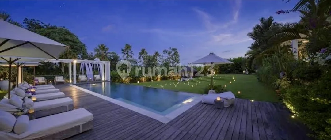 Luxury 6Br Villa For Rent In Canggu - Pool & Yoga Area - Image 2 of 4