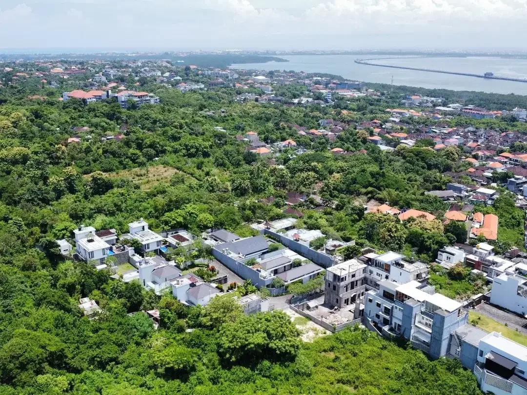 Freehold - Sea View Land for Sale in Nusa Dua, Bali - Ready to Build - Image 2 of 10