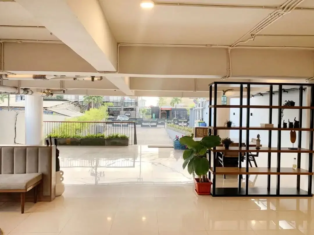 Disewakan Tempat Usaha Strategis di Kuta – Arae Lobby Cocok Minimarket, Salon, Coffee Shop - Image 4 of 5
