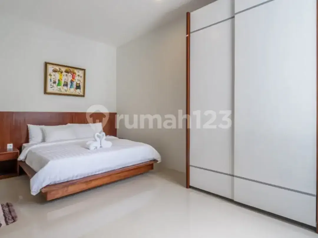 Dijual Villa Desain Modern Lokasi Strategis Daerah Canggu - Image 3 of 5