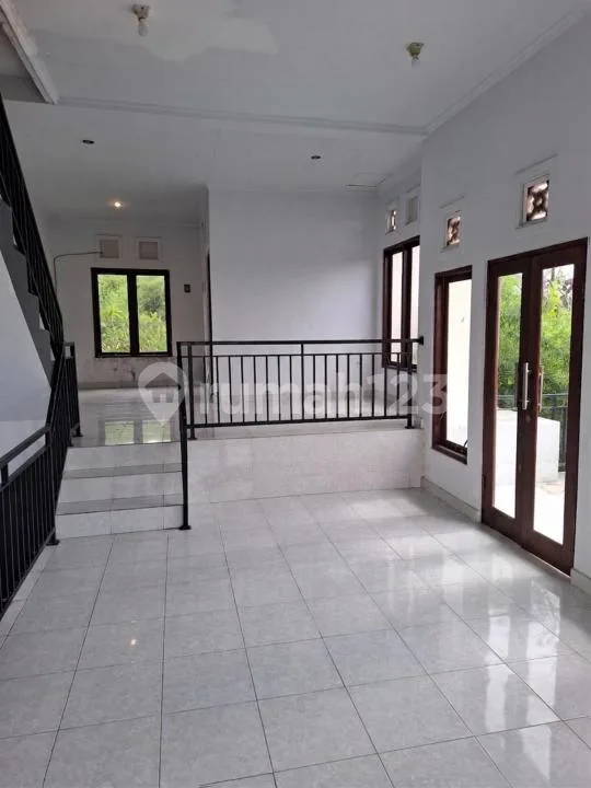 Rumah dengan Nuansa Pantai Pererenan Cocok Utk Investasi - Image 3 of 4