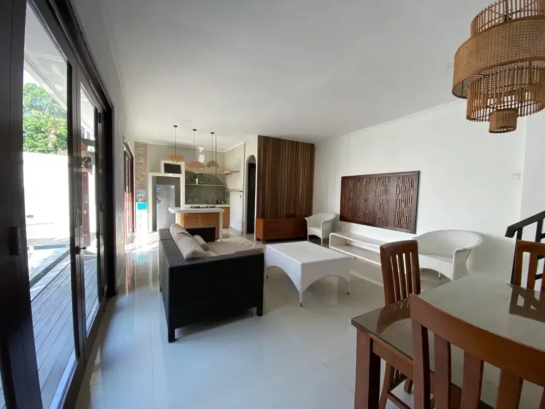 3 Bedroom Villa at Kerobokan Klod, Close to Seminyak and Canggu - Image 3 of 6